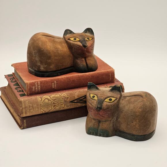 Pier 1 Hand Carved Folk Art Wooden Cats Set of 2 - Vintage-Inspired Decor - Picture 5 of 6